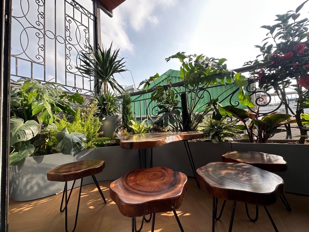 Bán nhà Bạch Mai - diện tích 46.7m2 6 tầng - Ô tô đỗ cửa - giá 14,8 tỷ