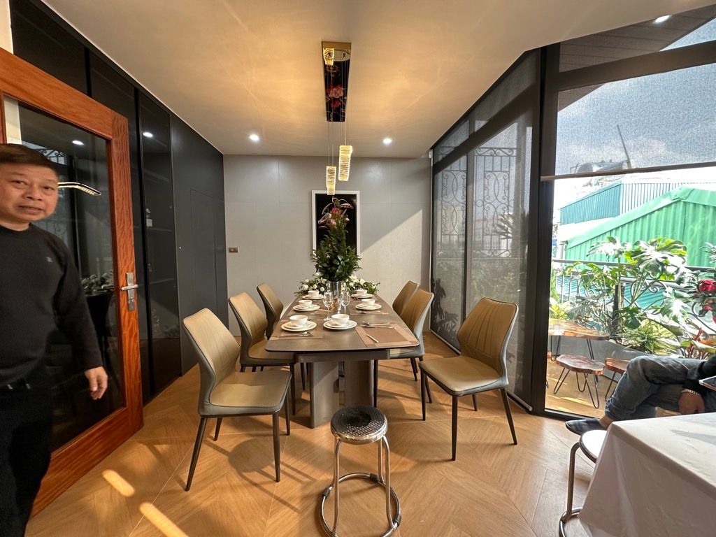 Bán nhà Bạch Mai - diện tích 46.7m2 6 tầng - Ô tô đỗ cửa - giá 14,8 tỷ