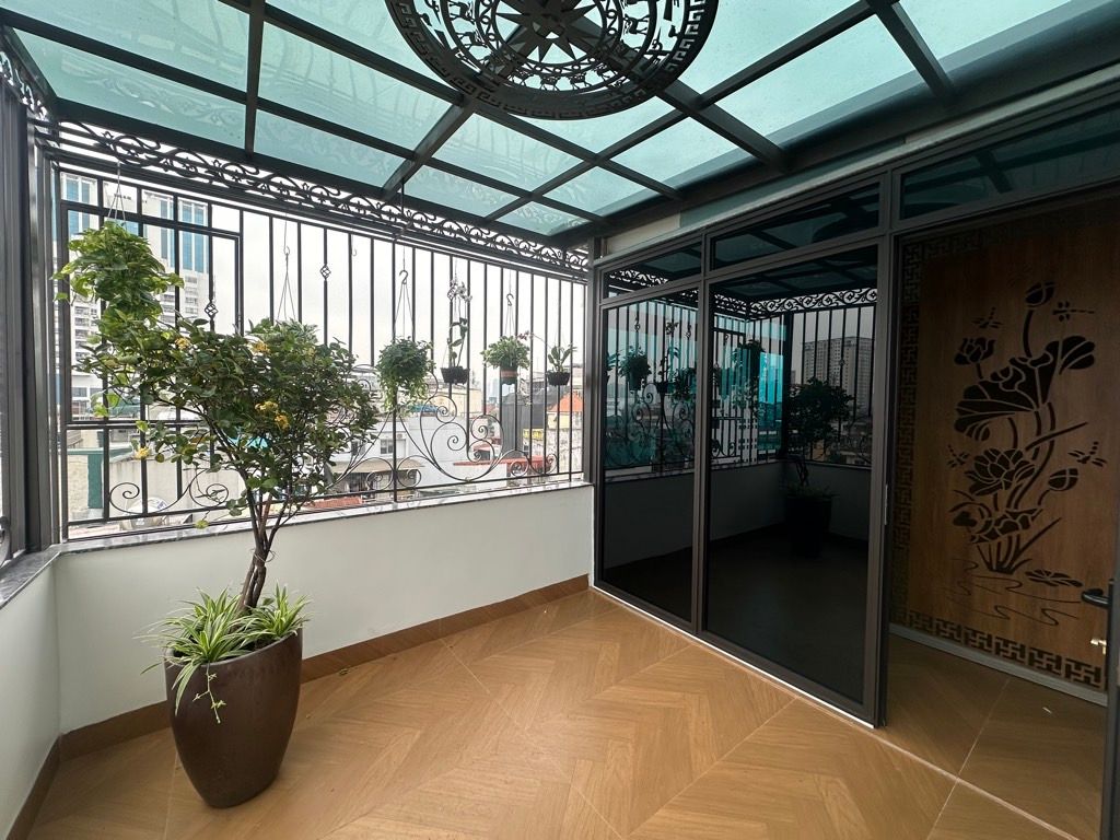 Bán nhà Bạch Mai - diện tích 46.7m2 6 tầng - Ô tô đỗ cửa - giá 14,8 tỷ