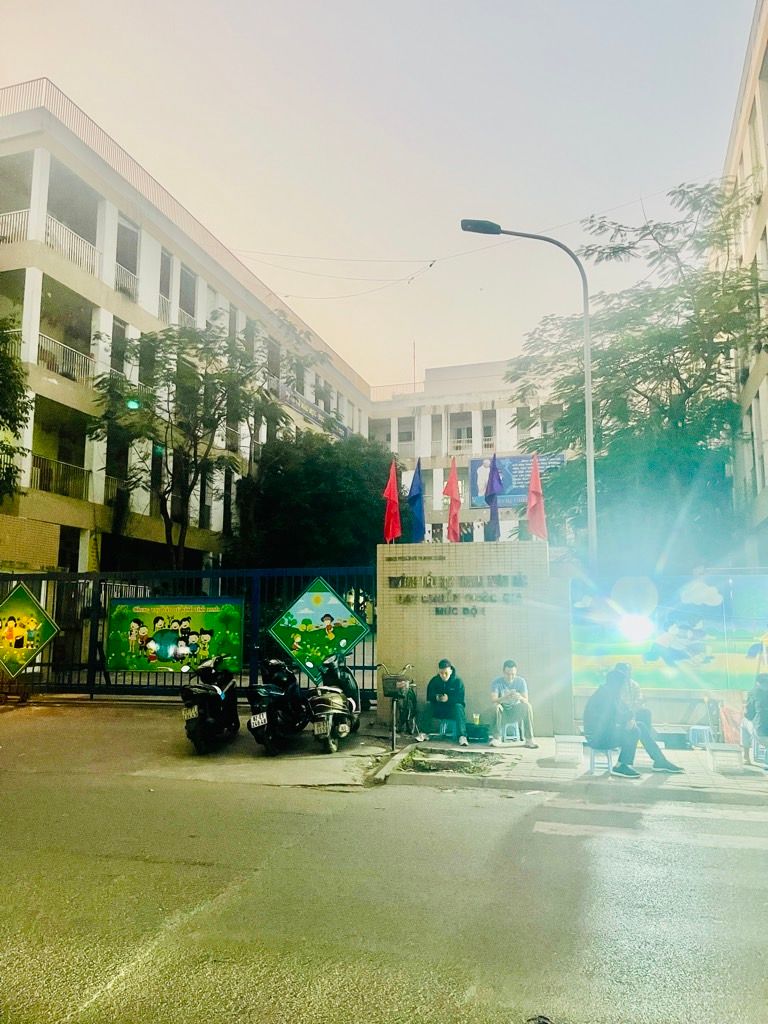 Bán nhà Nguyễn Quý Đức - diện tích 65m2 1 tầng - Ô tô đỗ chân cầu thang - giá 4,6 tỷ