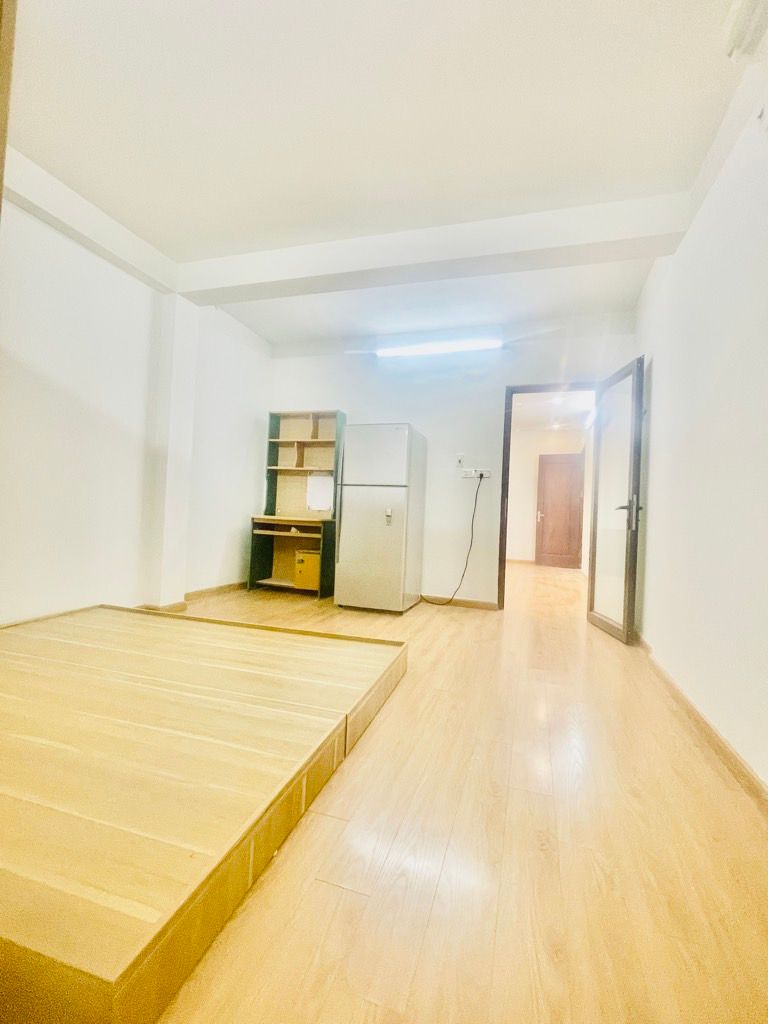 Bán nhà Nguyễn Quý Đức - diện tích 65m2 1 tầng - Ô tô đỗ chân cầu thang - giá 4,6 tỷ