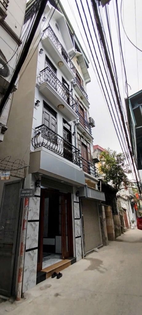 Bán nhà Nam Dư - diện tích 32,4m2 5 tầng - Lô góc - giá 8,6 tỷ