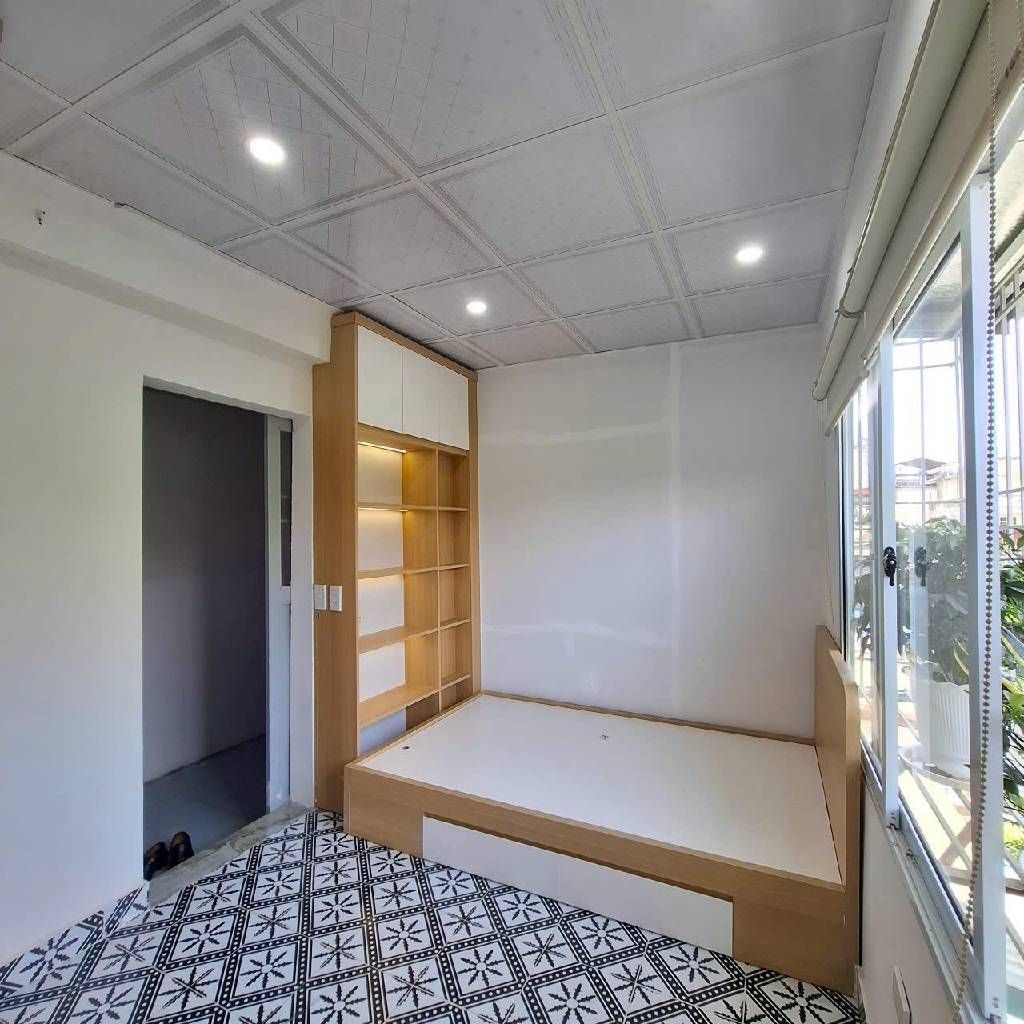 Bán nhà Phố 8/3 - diện tích 25m2 4 tầng - Nhà tập thể tầng 4 view sân chơi thoáng mát - giá 1,2 tỷ