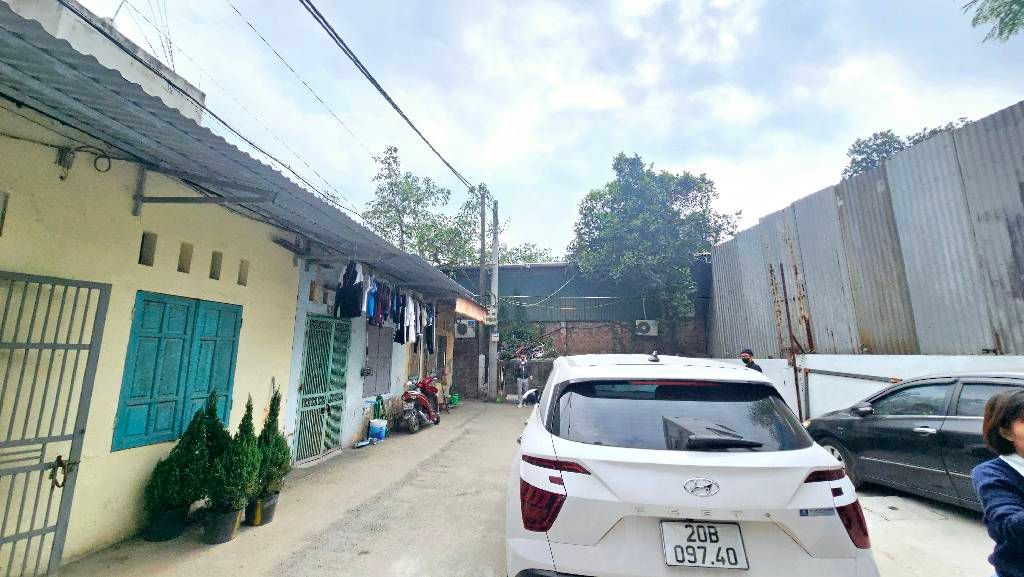 Bán nhà Nguyễn Khoái - diện tích 46m2 1 tầng - Lô góc 3 ô tô tránh - giá 7,4 tỷ