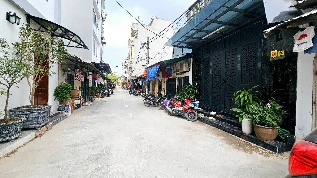 Bán nhà Nguyễn Khoái - diện tích 46m2 1 tầng - Lô góc 3 ô tô tránh - giá 7,4 tỷ