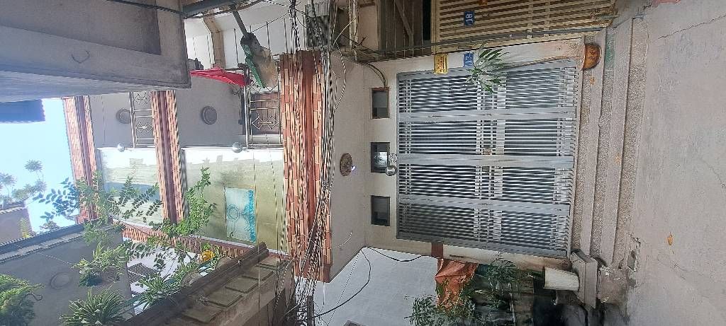 Bán nhà Lĩnh Nam - diện tích 40m2 4 tầng - Ô TÔ TẢI ĐỖ CỬA - giá 10,3 tỷ