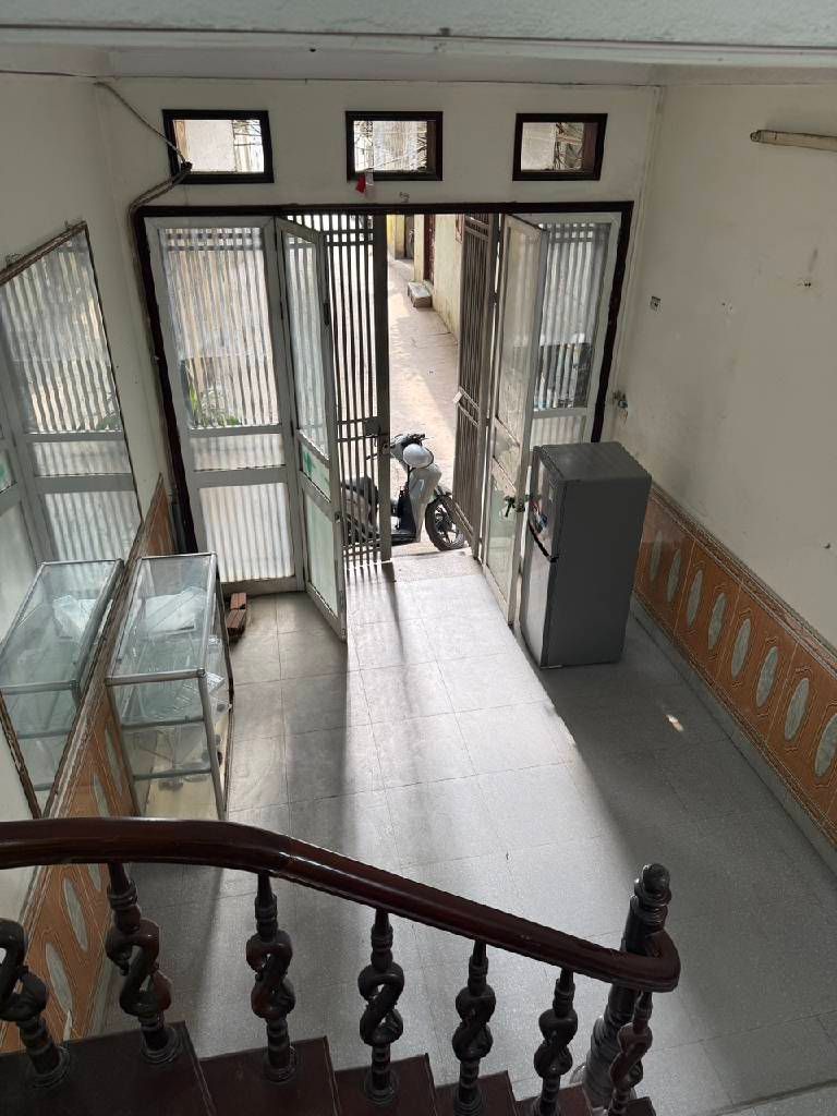 Bán nhà Lĩnh Nam - diện tích 40m2 4 tầng - Ô TÔ TẢI ĐỖ CỬA - giá 10,3 tỷ