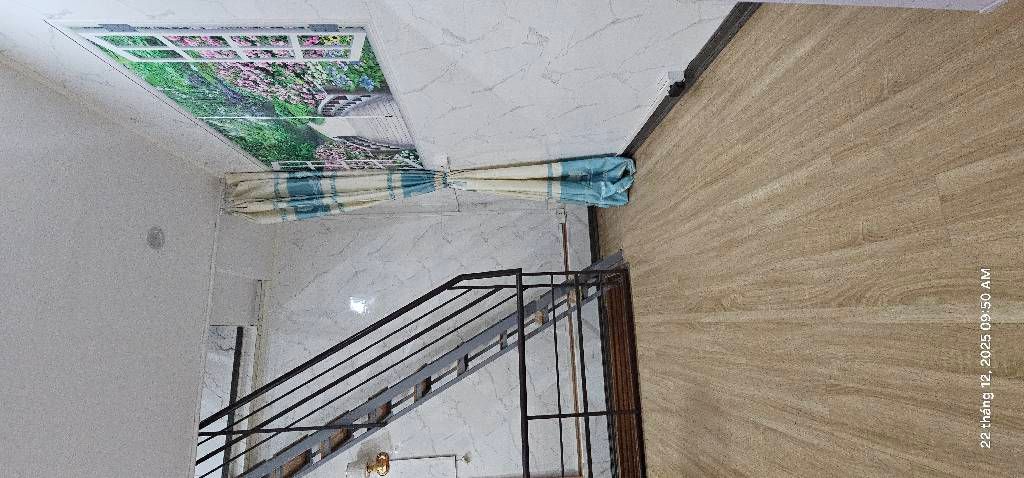 Bán nhà Nguyễn Trãi - diện tích 15m2 4 tầng - SIÊU HÓT, NHỎ 3 NHÀ 4 TẦNG NGUYÊN CĂN TẬP THỂ - giá 2,75 tỷ