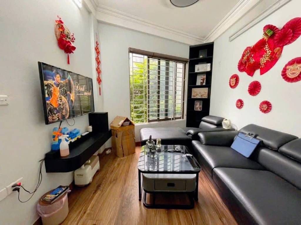 Bán nhà Khương Trung - diện tích 28.2m2 4 tầng - Lô góc, ô tô tránh - giá 6,9 tỷ