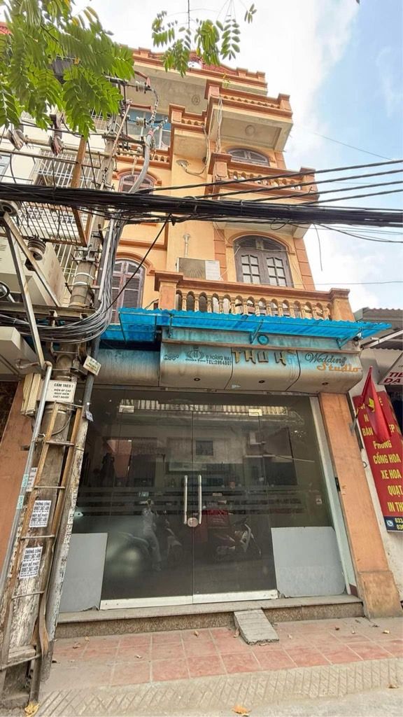 Bán nhà Hoàng mai - diện tích 47m2 4 tầng - Mặt phố kinh doanh sầm uất - giá 17 tỷ