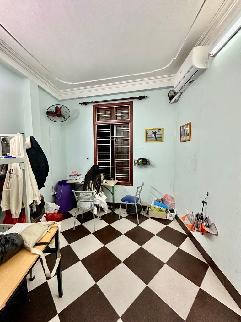 Bán nhà Lãng Yên - diện tích 42.6m2 5 tầng - Lô góc 2 mặt ngõ - giá 15 tỷ