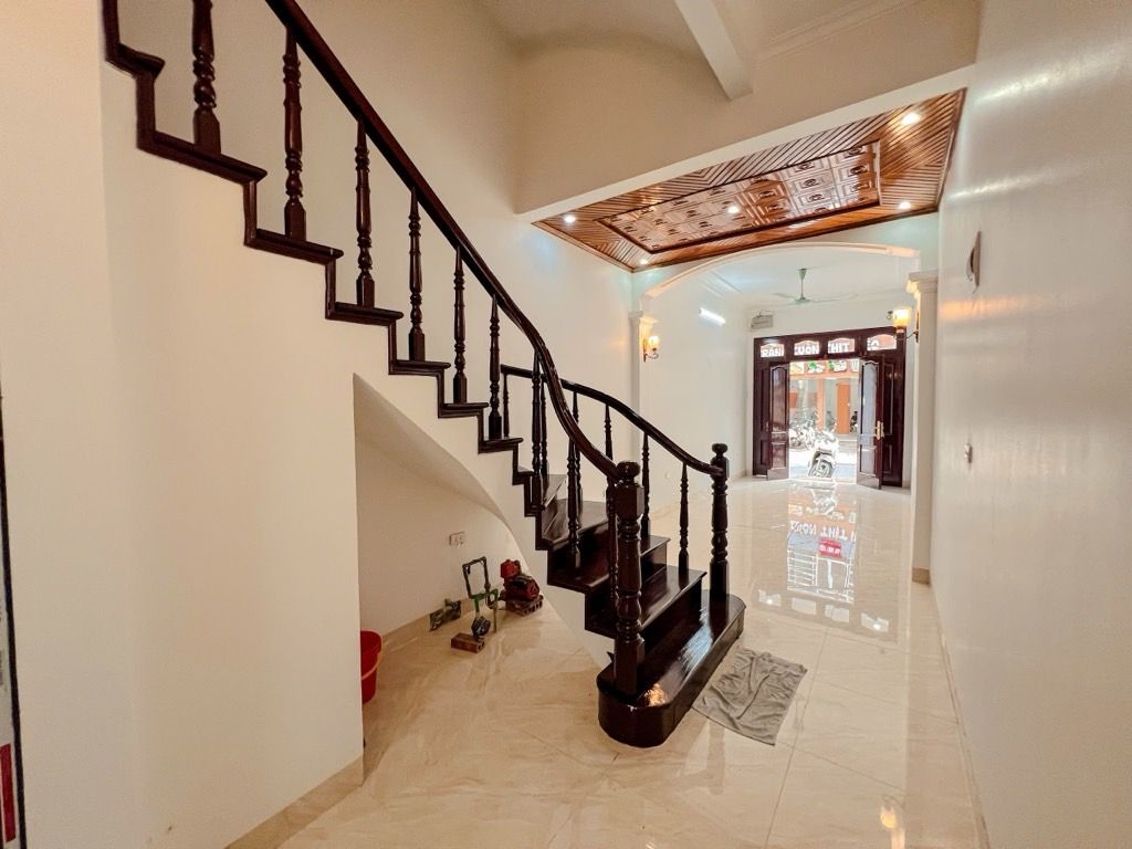 Bán nhà Tô Vĩnh Diện - diện tích 43m2 4 tầng - MẶT PHỐ VIP - PHÂN LÔ QUÂN ĐỘI - KINH DOANH SẦM UẤT - giá 19,1 tỷ