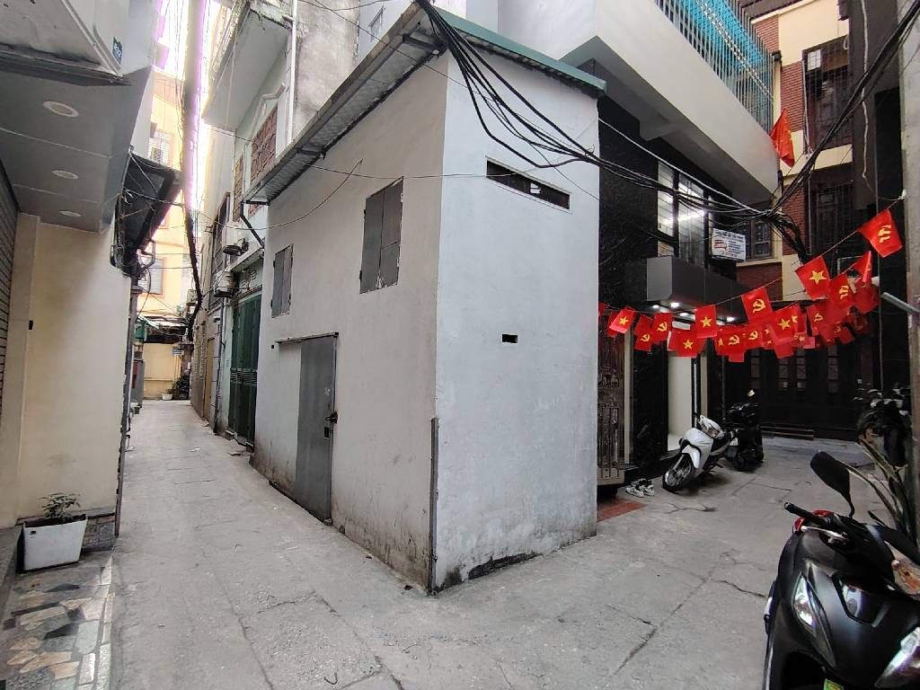 Bán nhà Khương Đình - diện tích 28,5m2 6 tầng - Nhà mới hoàn thiện đẹp long lanh - giá 9,6 tỷ