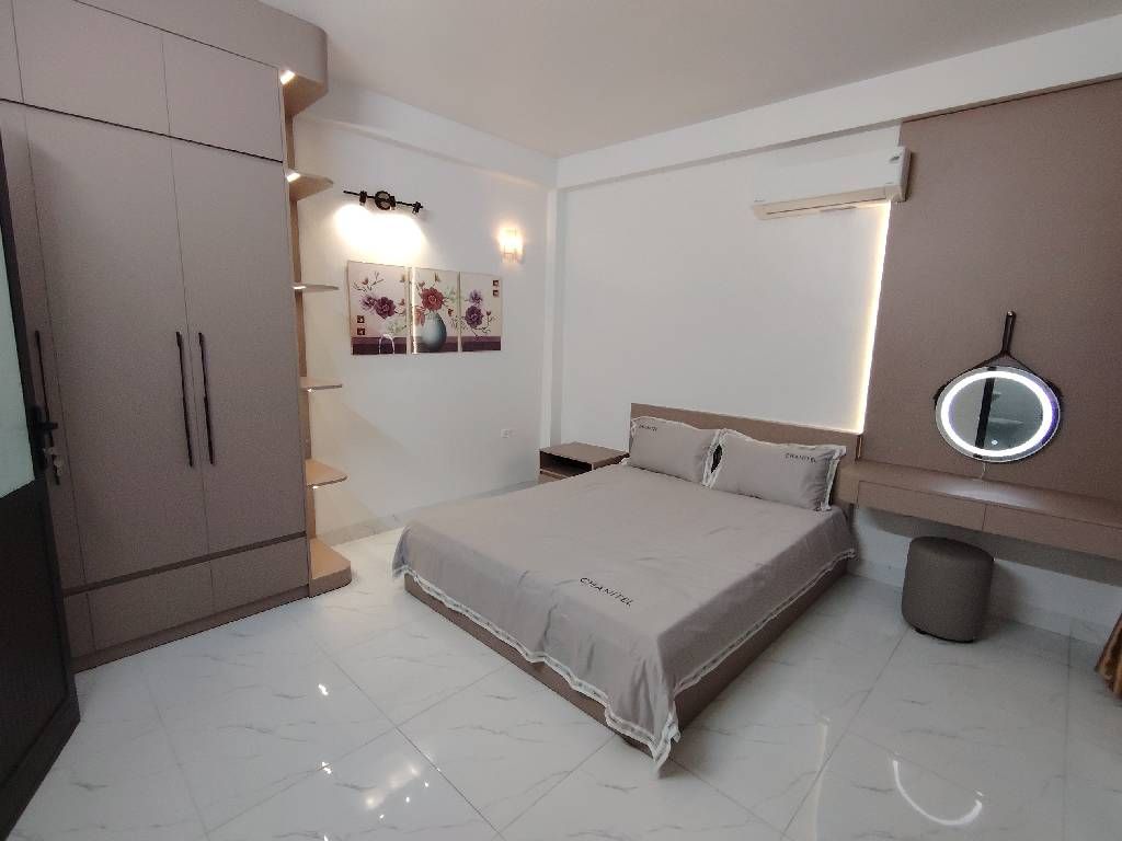 Bán nhà Khương Đình - diện tích 28,5m2 6 tầng - Nhà mới hoàn thiện đẹp long lanh - giá 9,6 tỷ