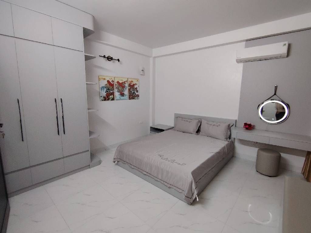 Bán nhà Khương Đình - diện tích 28,5m2 6 tầng - Nhà mới hoàn thiện đẹp long lanh - giá 9,6 tỷ