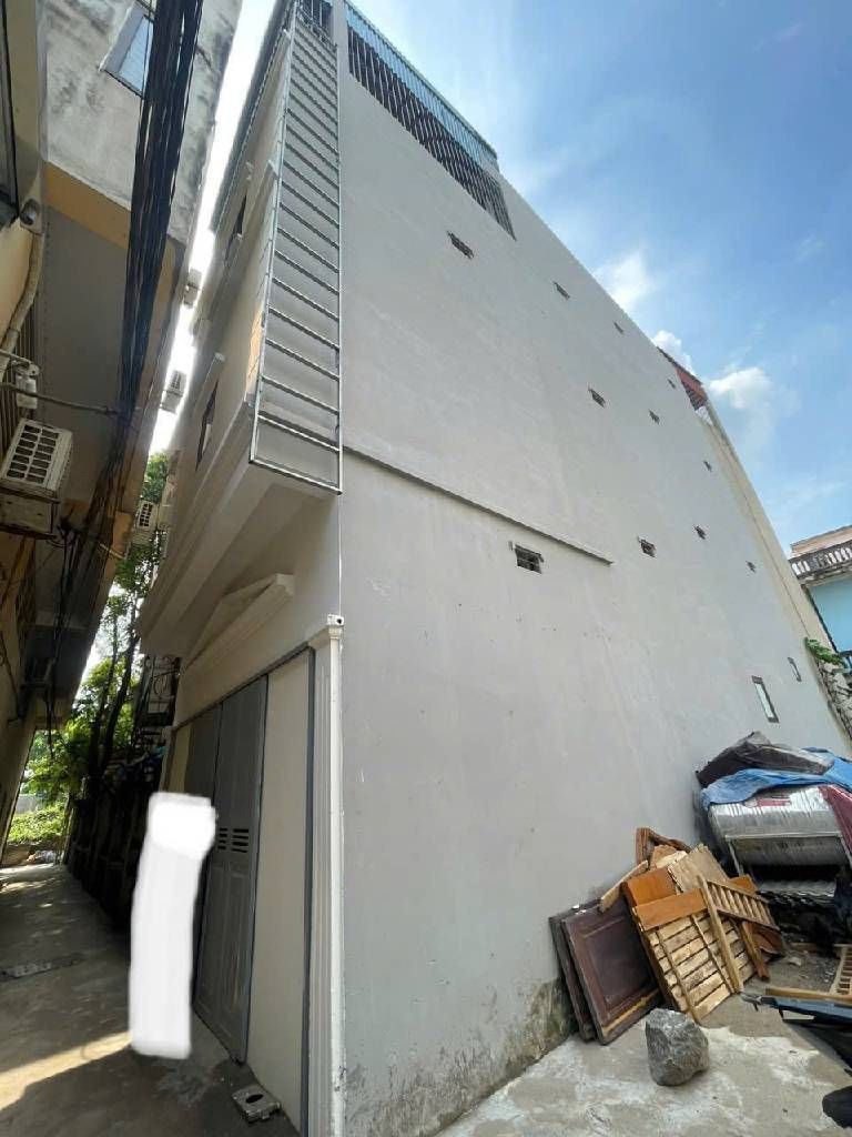 Bán nhà Nguyễn Khoái - diện tích 66m2 4 tầng - SÁT MẶT PHỐ - giá 8,6 tỷ