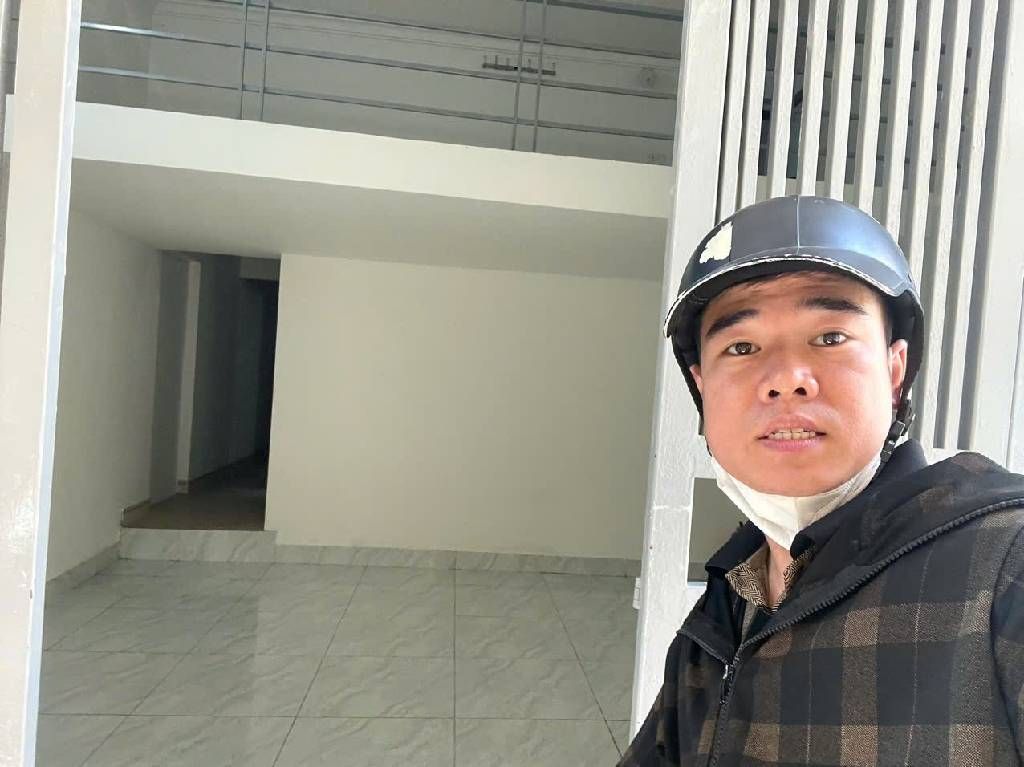 Bán nhà Nguyễn Khoái - diện tích 66m2 4 tầng - SÁT MẶT PHỐ - giá 8,6 tỷ