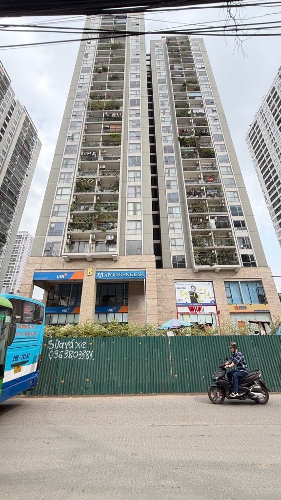 Bán nhà Nguyễn Tuân - diện tích 123m2 1 tầng - Căn góc tiêu chuẩn - giá 14,5 tỷ