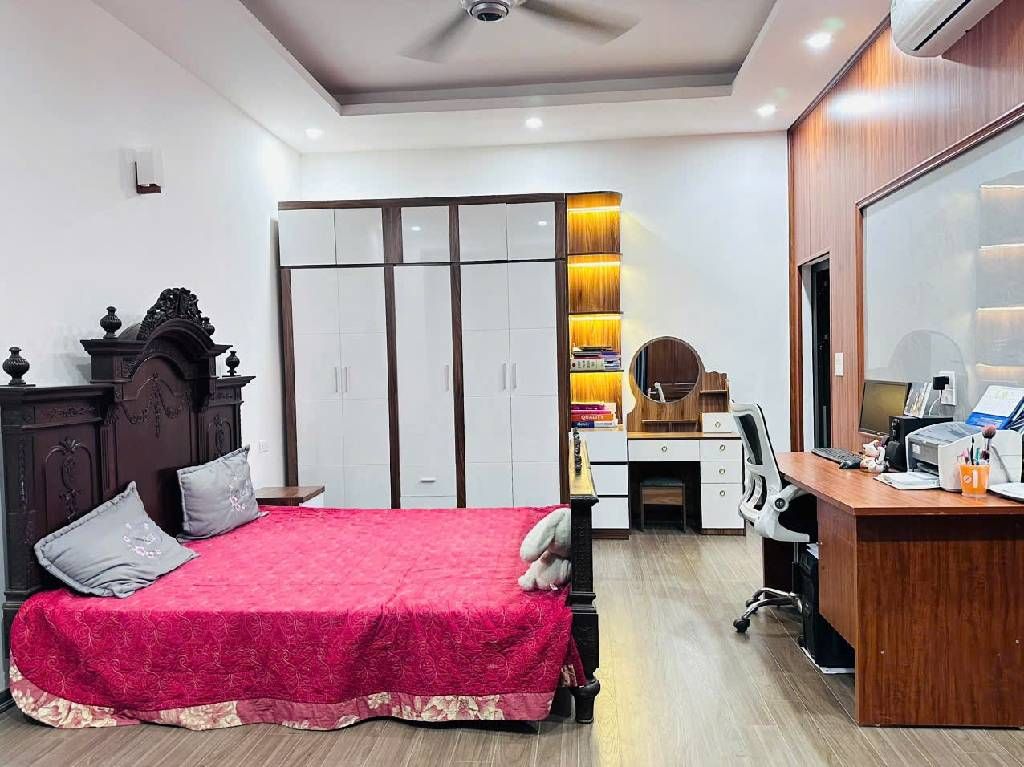 Bán nhà Giáp Bát - diện tích 35m2 4 tầng - Ngõ 119 gần sát Ô tô - giá 9,7 tỷ