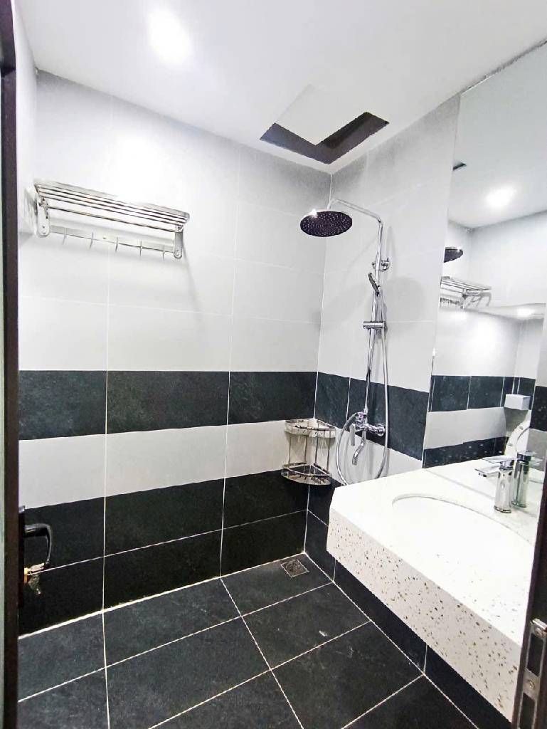 Bán nhà Giáp Bát - diện tích 35m2 4 tầng - Ngõ 119 gần sát Ô tô - giá 9,7 tỷ