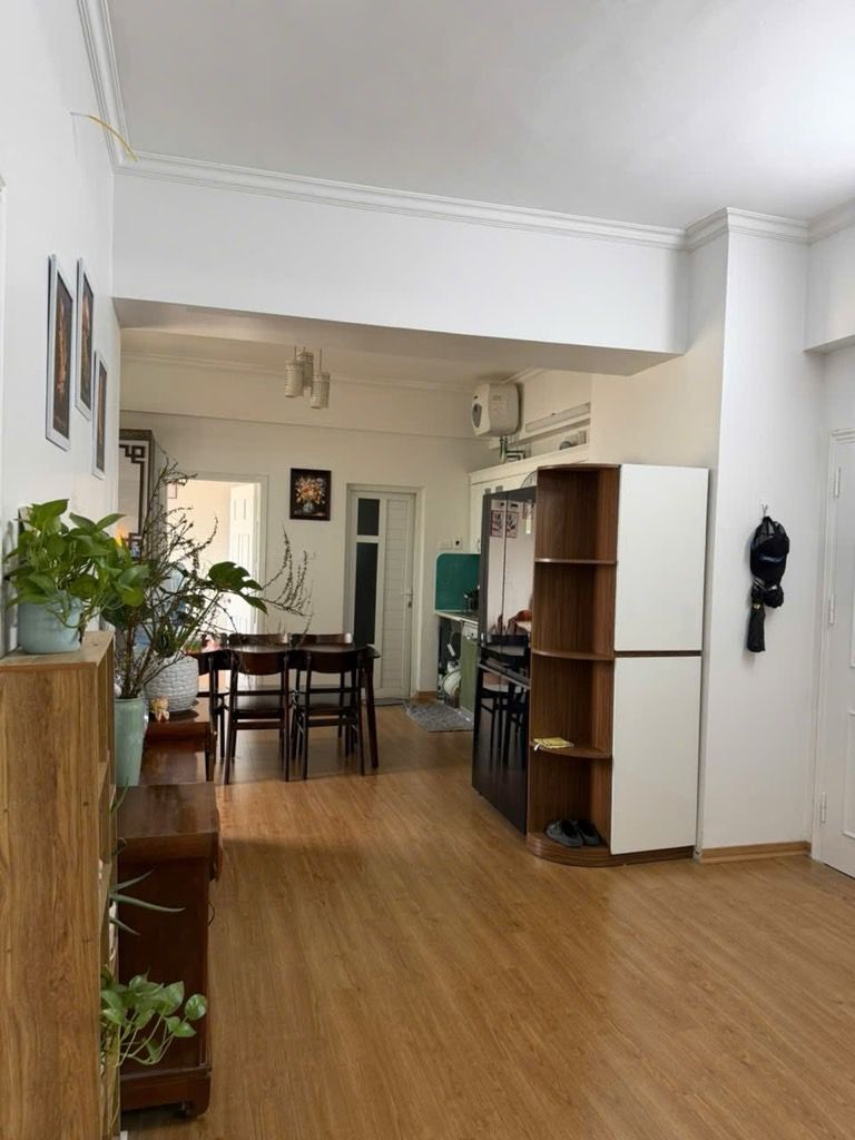 Bán nhà Lạc Trung - diện tích 102.3m2 14 tầng - Nhà đẹp hiếm có - giá 8,7 tỷ