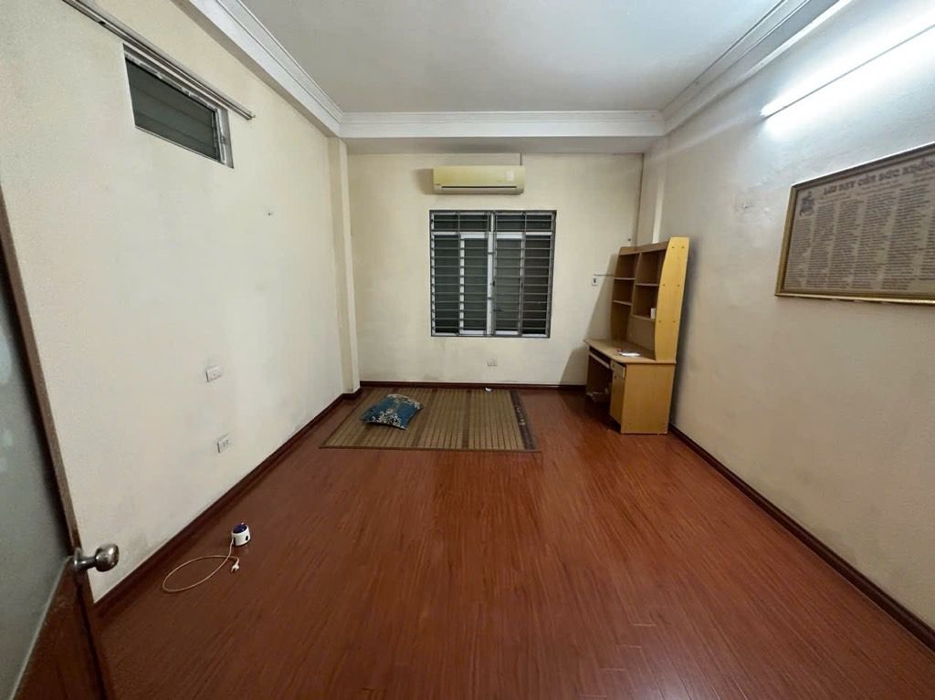 Bán nhà Đỗ Mười - diện tích 30m2 5 tầng - Nhà dân xây chắc chắn - giá 7,5 tỷ