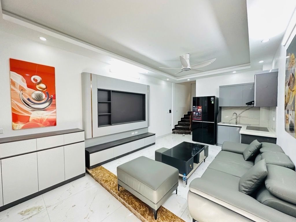 Bán nhà Nguyễn Lương Bằng - diện tích 31.1m2 5 tầng - Nhà đẹp mới long lanh đón Tết - giá 10,8 tỷ