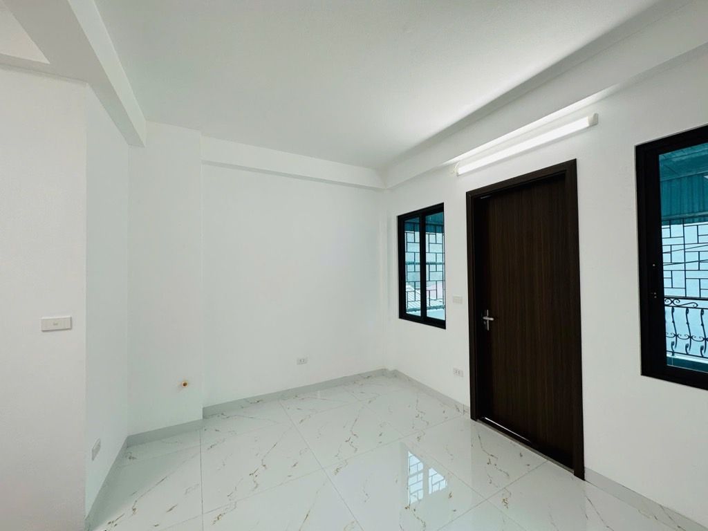 Bán nhà Nguyễn Lương Bằng - diện tích 31.1m2 5 tầng - Nhà đẹp mới long lanh đón Tết - giá 10,8 tỷ