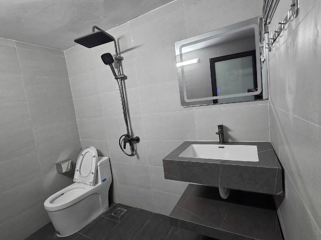 Bán nhà Ngõ Chợ Khâm Thiên - diện tích 52.3m2 4 tầng - NGÕ THÔNG KINH DOANH - giá 11,5 tỷ