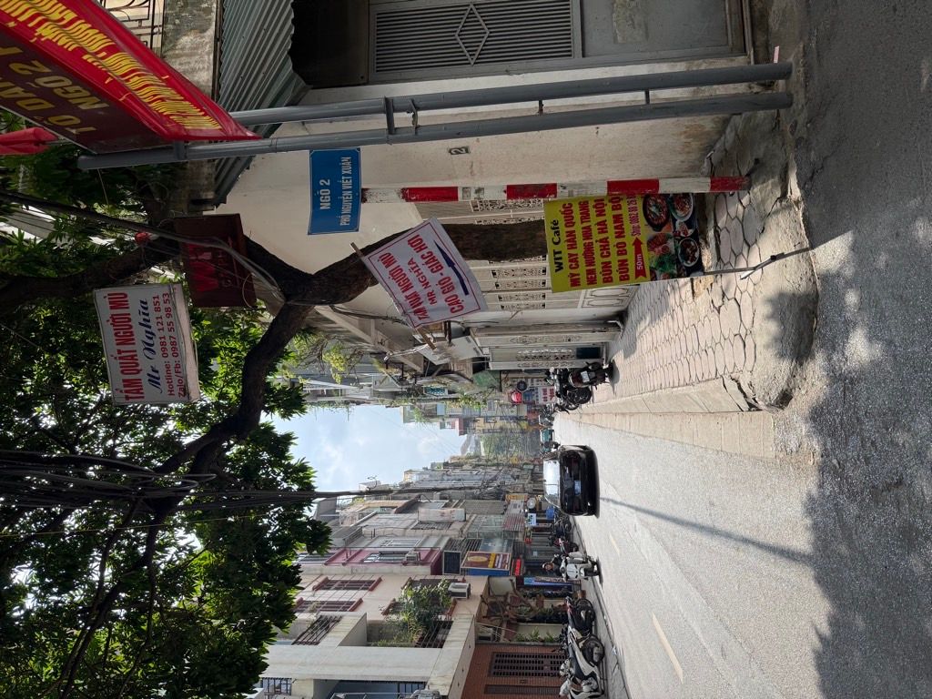 Bán nhà Nguyễn Viết Xuân - diện tích 74.8m2 4 tầng - Ô tô đỗ cửa - giá 21 tỷ