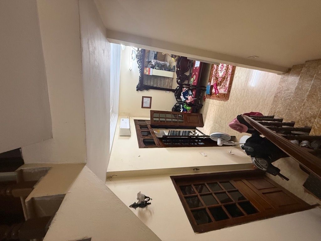 Bán nhà Nguyễn Viết Xuân - diện tích 74.8m2 4 tầng - Ô tô đỗ cửa - giá 21 tỷ