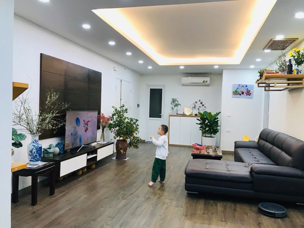 Bán nhà Trần Hoà - diện tích 103.5m2 14 tầng - Căn hộ chung cư đẹp - giá 8,2 tỷ