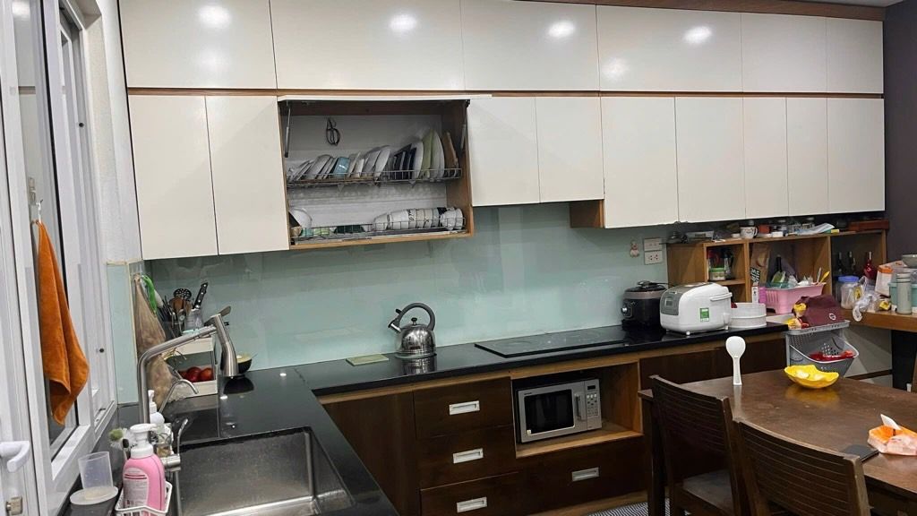 Bán nhà Trần Hoà - diện tích 103.5m2 14 tầng - Căn hộ chung cư đẹp - giá 8,2 tỷ