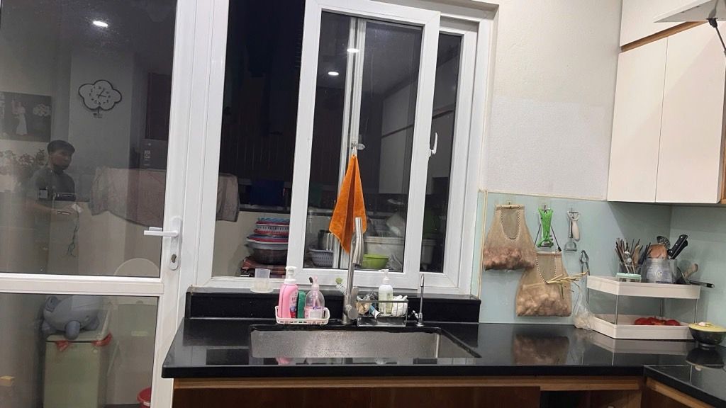 Bán nhà Trần Hoà - diện tích 103.5m2 14 tầng - Căn hộ chung cư đẹp - giá 8,2 tỷ