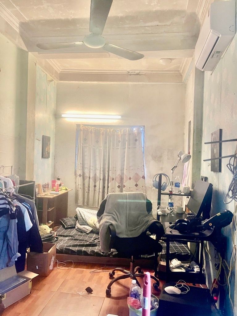 Bán nhà Trương Định - diện tích 18.8m2 5 tầng - Lô góc 2 mặt thoáng - giá 4,8 tỷ