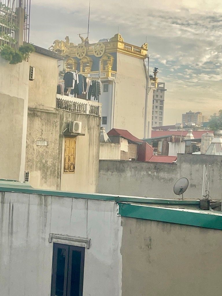 Bán nhà Trương Định - diện tích 18.8m2 5 tầng - Lô góc 2 mặt thoáng - giá 4,8 tỷ