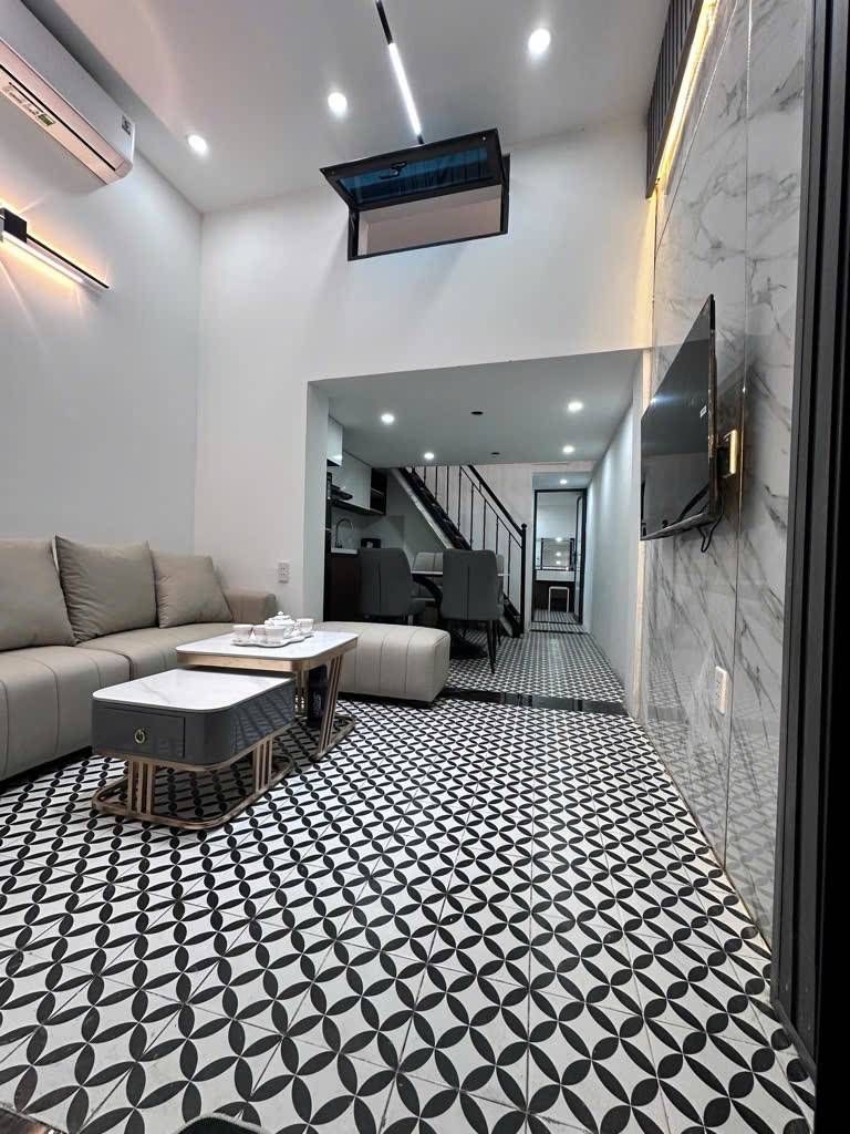 Bán nhà Chợ Khâm Thiên - diện tích 60m2 1 tầng - nhà 3 ngủ 2 WC - giá 3,69 tỷ