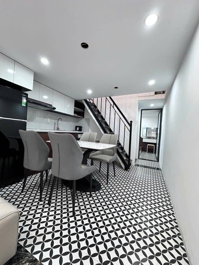 Bán nhà Chợ Khâm Thiên - diện tích 60m2 1 tầng - nhà 3 ngủ 2 WC - giá 3,69 tỷ