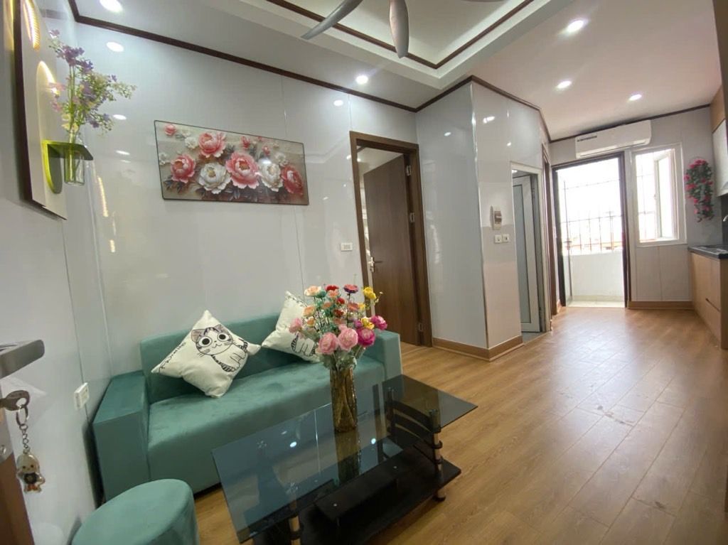 Bán nhà Yên Lãng - diện tích 50m2 6 tầng - Lô góc, ánh sáng tự nhiên - giá 2,35 tỷ