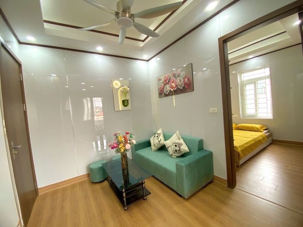 Bán nhà Yên Lãng - diện tích 50m2 6 tầng - Lô góc, ánh sáng tự nhiên - giá 2,35 tỷ