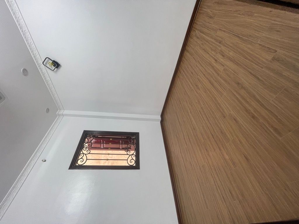 Bán nhà Nam Dư - diện tích 32,4m2 5 tầng - Lô góc - giá 8,6 tỷ