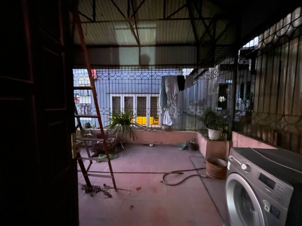 Bán nhà Trương Định - diện tích 42m2 4 tầng - Nhà đẹp hiếm có - giá 10 tỷ