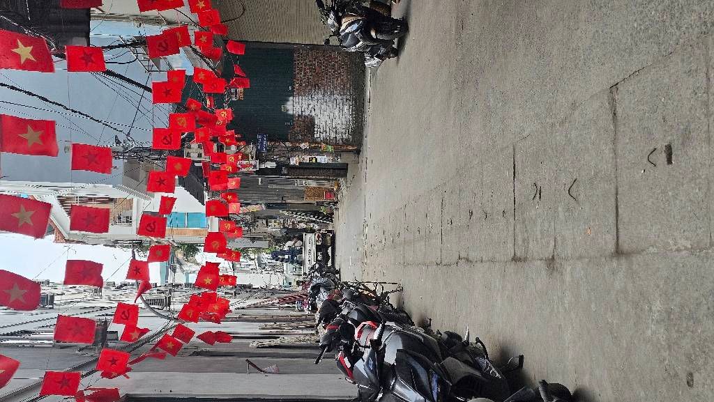 Bán nhà Thanh Liệt - diện tích 32.6m2 5 tầng - ô tô tránh - giá 11,5 tỷ