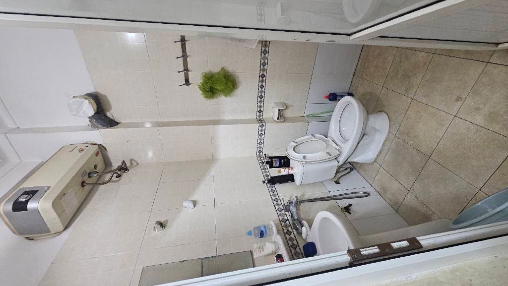 Bán nhà Thanh Liệt - diện tích 32.6m2 5 tầng - ô tô tránh - giá 11,5 tỷ