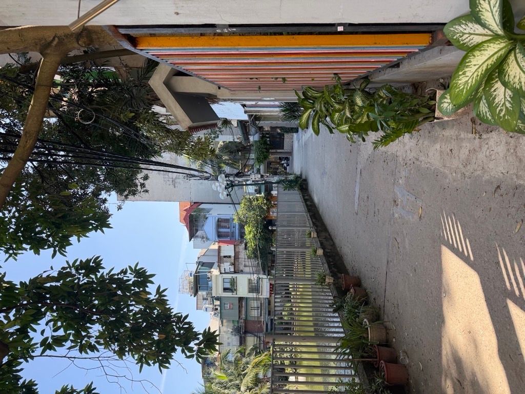 Bán nhà Giáp Bát - diện tích 33,5m2 6 tầng - Lô góc - giá 8,35 tỷ