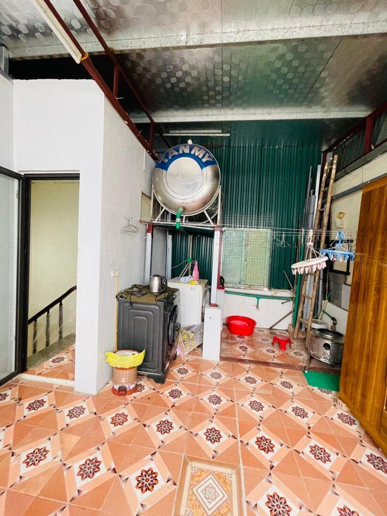 Bán nhà Định Công Hạ - diện tích 74m2 3 tầng - ô tô đỗ tránh - giá 4,2 tỷ