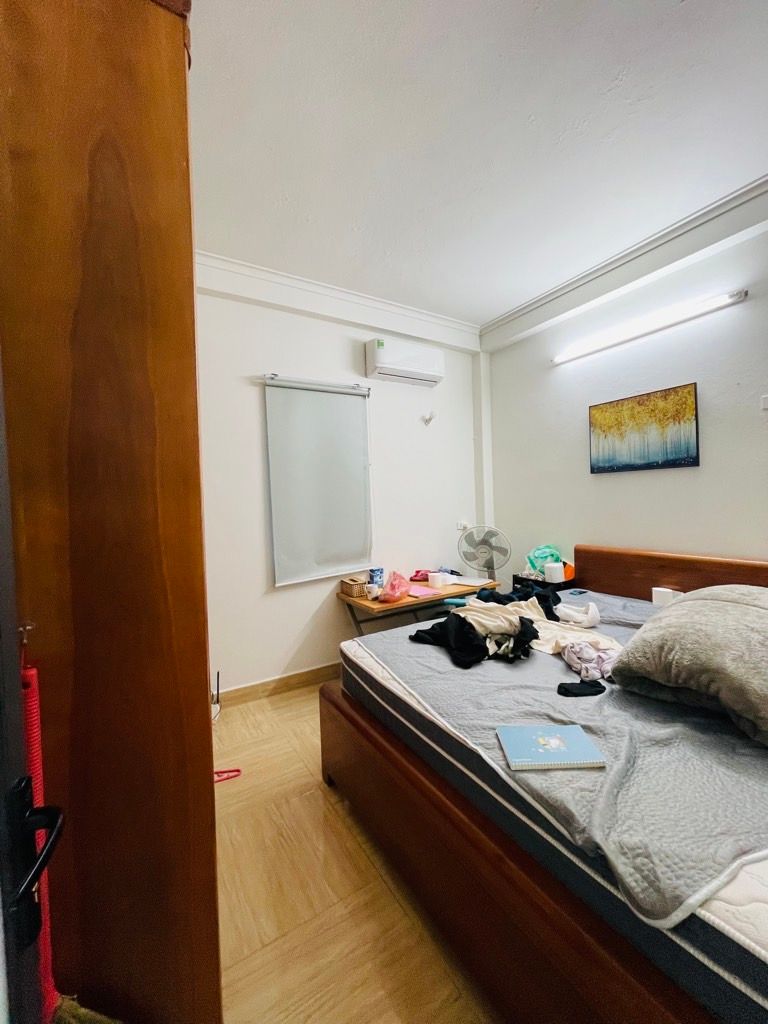 Bán nhà Định Công Hạ - diện tích 74m2 3 tầng - ô tô đỗ tránh - giá 4,2 tỷ