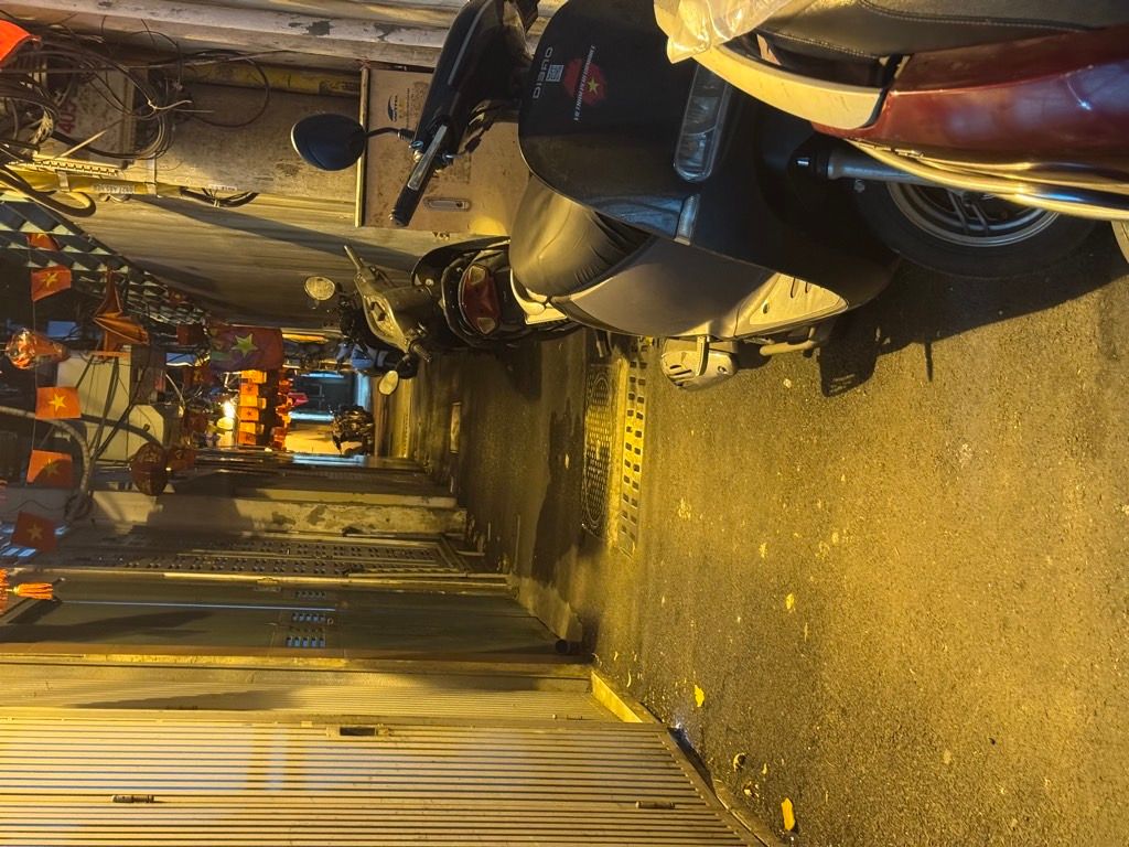 Bán nhà NGUYỄN TRÃI - diện tích 40m2 7 tầng - VIEW TRIỆU ĐÔ - giá 6 tỷ