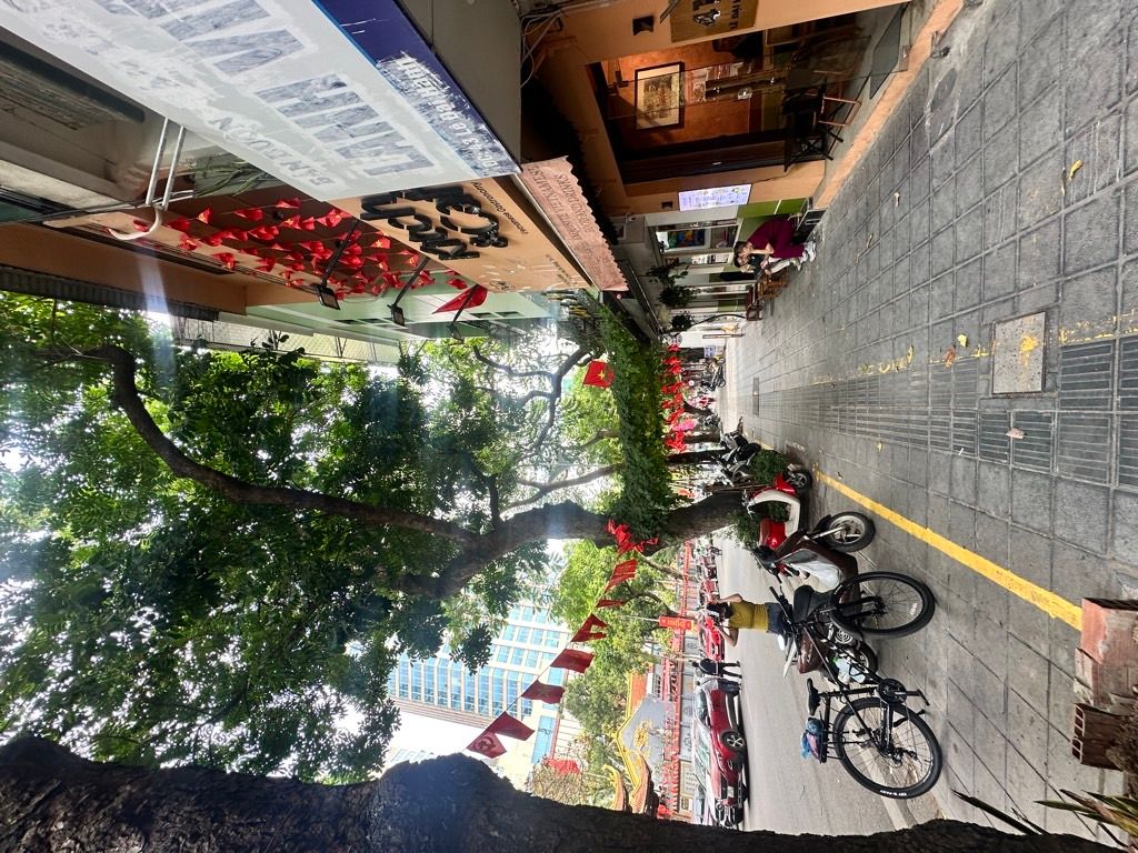 Bán nhà Lê Đại Hành - diện tích 40.2m2 3 tầng - Mặt phố cổ Hai Bà Trưng - giá 22,5 tỷ