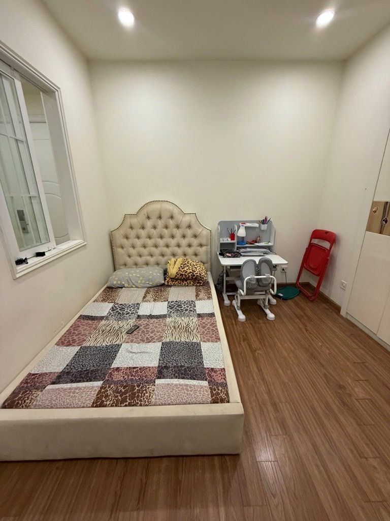 Bán nhà Minh Khai - diện tích 90.7m2 22 tầng - Chung cư Cao cấp Timecity - giá 10,6 tỷ